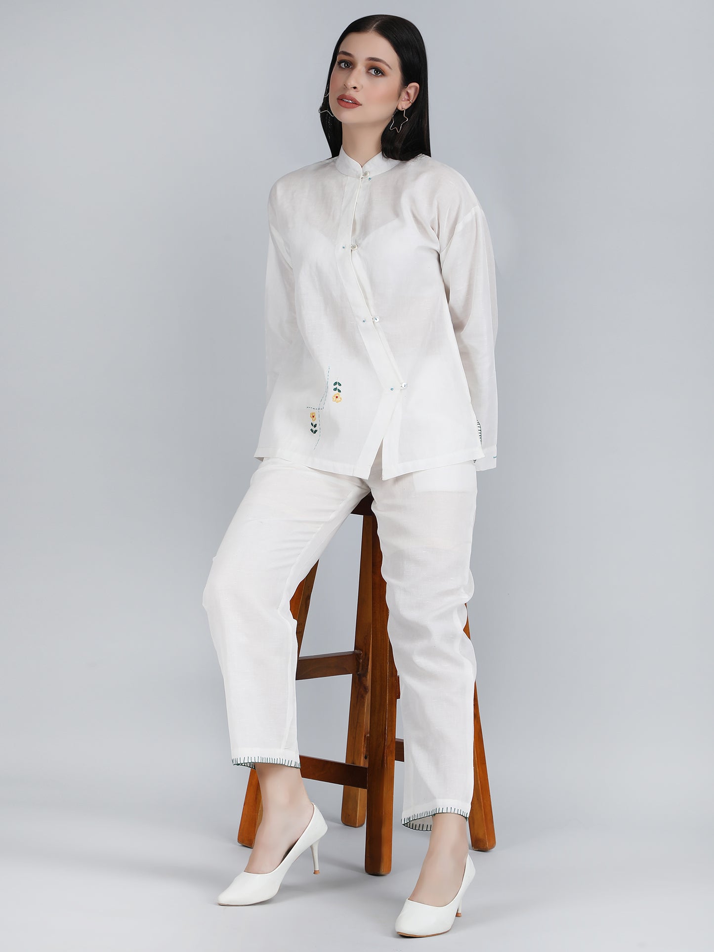 Women White Pure Linen Hand Embroidered Zig Zag Placket Shirt